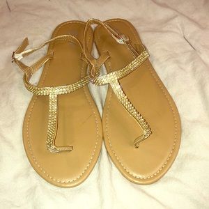 New Candie’s Sandals
